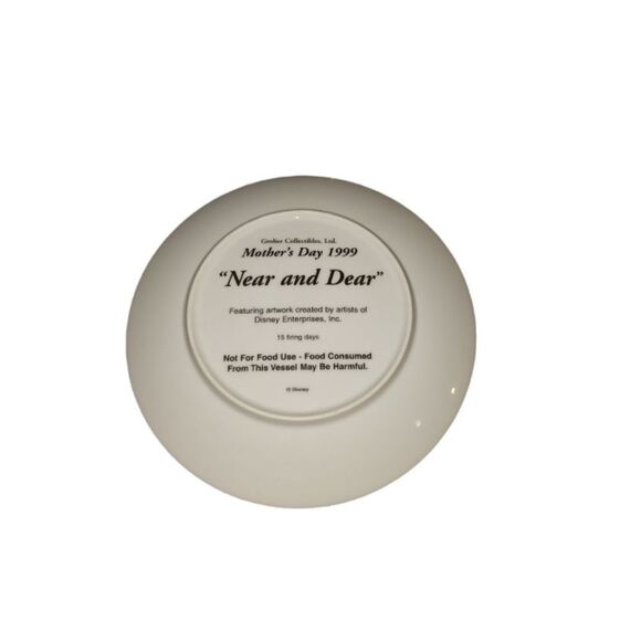 Walt Disney Grolier Collectibles Plate 1999 - Picture 2 of 2